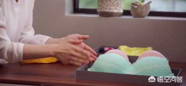 整理衣物的方法和技巧,储物方法之如何整理衣物板式储物柜？