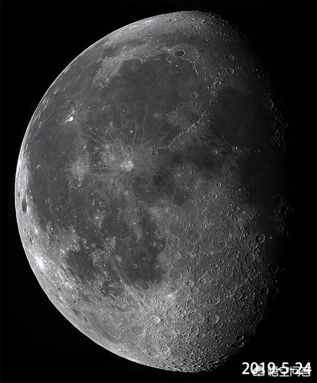 动物星球破解版:为什么在地球上只看到太阳月亮看不到其他行星？