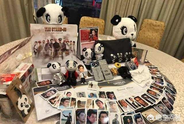 钟汉良与妻子罕见现身:如何看待吴昕在闲鱼上卖掉钟汉良送的礼物？