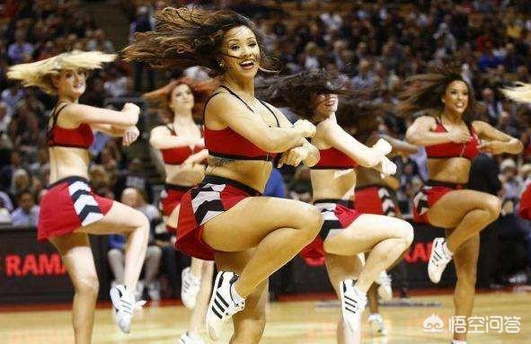 为何有些NBA球员几乎都不正眼看拉拉队表演？插图50