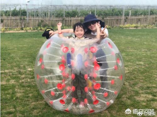 黄奕女儿:黄毅清总是撕前妻黄奕，会对女儿造成什么影响？