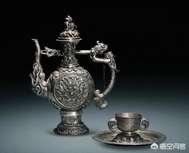 杜甫的《饮中八仙歌》除了诗仙李白还有谁？与酒又有着怎样的趣事？