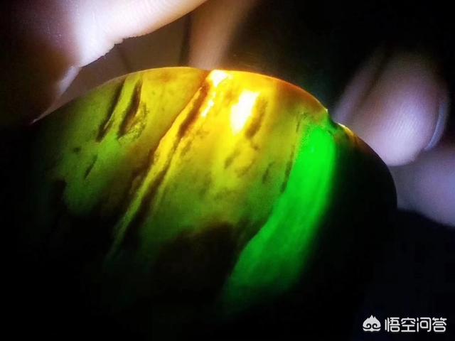 翡翠原石有几种,翡翠原石的类型划分有哪些？