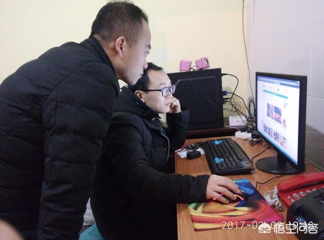 如何让鬼魂从家里请走,用哪些方法可以让一个很宅的人从家里出来？