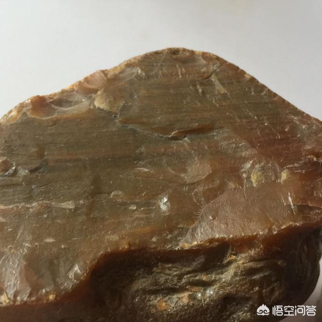 玉石鉴赏:怎么辨别石头和玉石？哪些石头比玉还值钱？