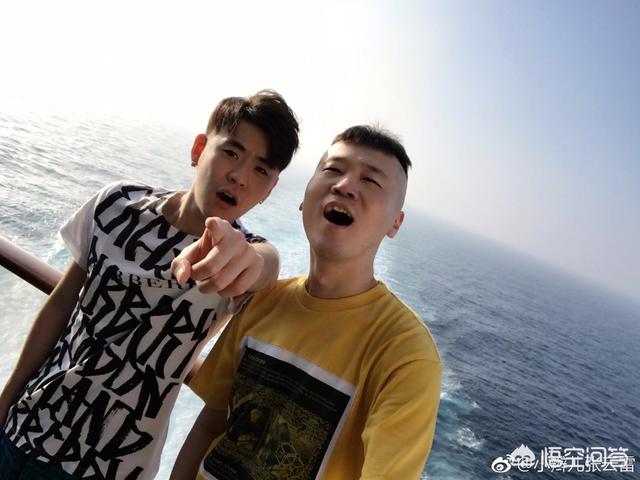 正道的光是什么梗:大家都是怎么入了德云的坑？