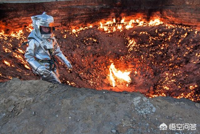 达瓦札天然气燃烧坑:达瓦札巨洞，熊熊大火为啥可以燃烧46年？