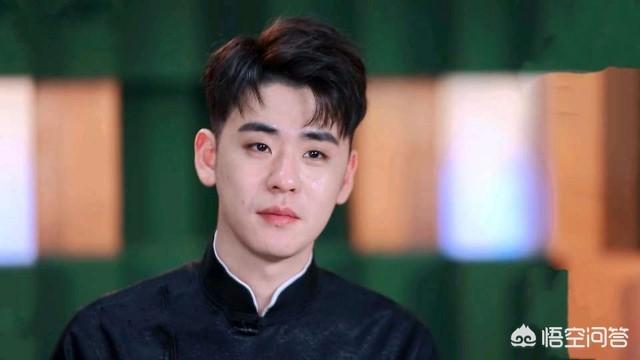 小红恩:有哪个明星是你看着她从默默无闻到大红大紫的？
