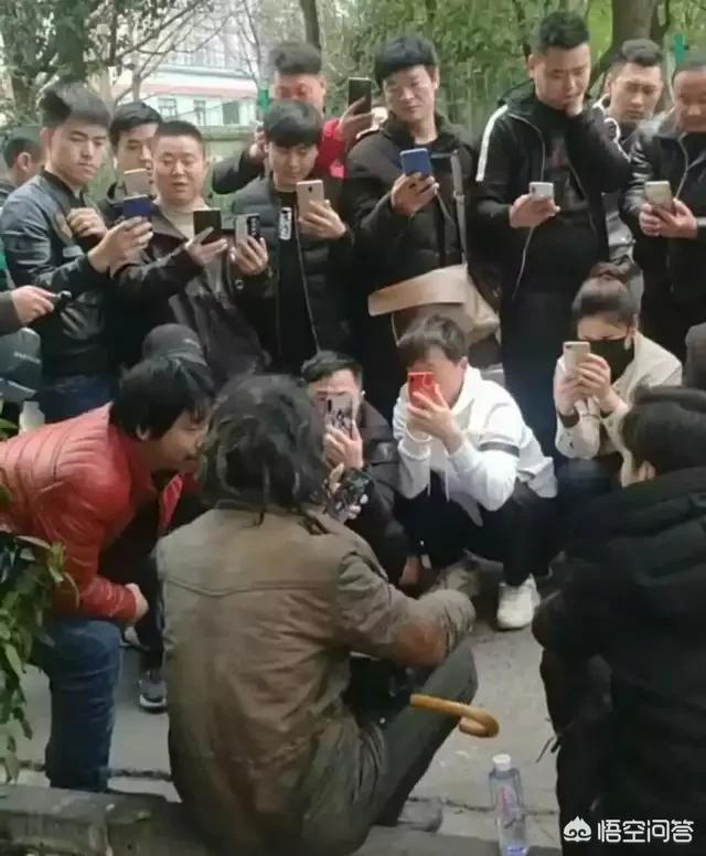 沈巍图片:流浪汉沈巍已开始降温，谁是最大赢家？