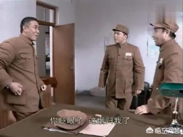 郝梦龄:指挥官手里的手枪有什么用？