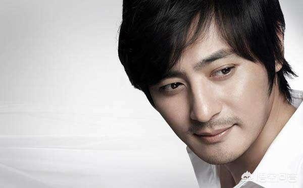 成均馆绯闻演员:韩国有哪些颜值高又不娘的男演员？