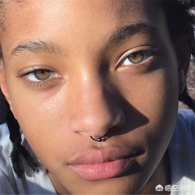 香奈儿总监:哪些明星被香奈儿艺术总监老佛爷宠爱