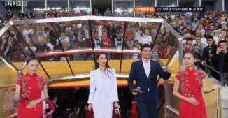 于大宝女友:2019中超开幕式，为什么请angelababy出席？