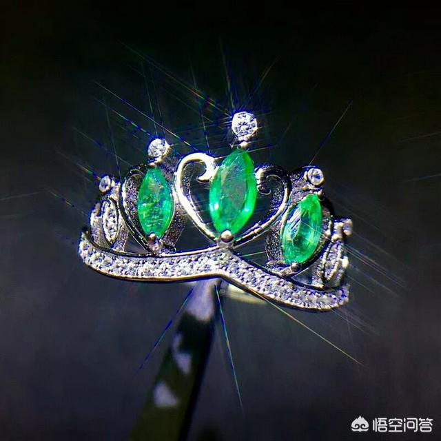 祖母绿原石特征,绿碧玺与祖母绿的区别在哪里？