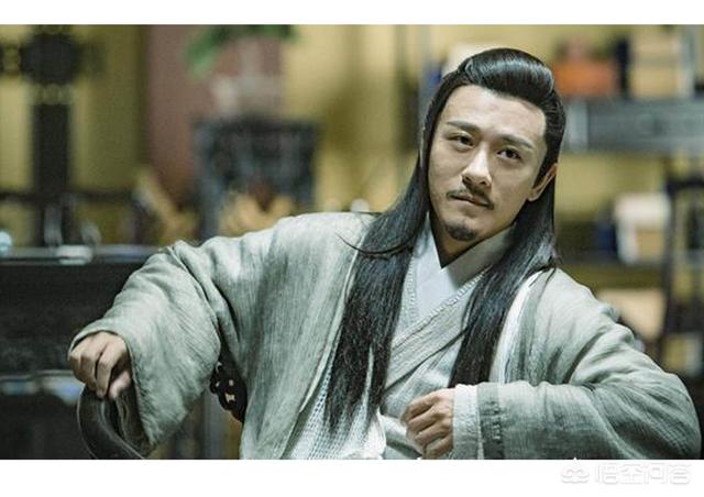 林雨申:你们觉得谁演杨逍最合适，我个人觉得林雨申演的最帅，且识大局？