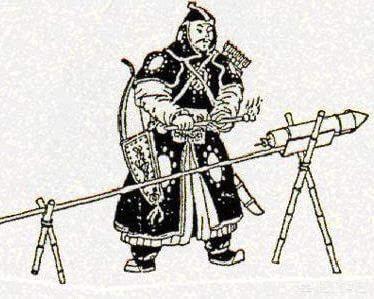 硝酸钾是什么:火药里边的硝，是什么？是硝酸钾吗？还是别的？