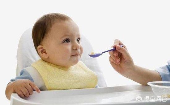 孩子一岁以内该吃调味品吗，九个月宝宝辅食可以添加什么调料呢