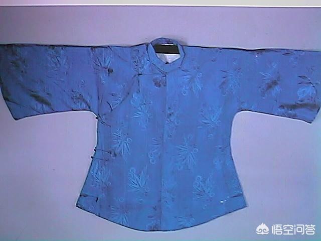 客家人是否有自己独有服饰？其特点是什么？