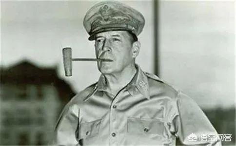 二战的将军中麦克阿瑟的军事能力能排第几？