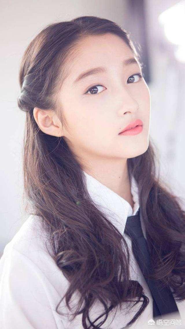 女性留短发好看还是长发好看？