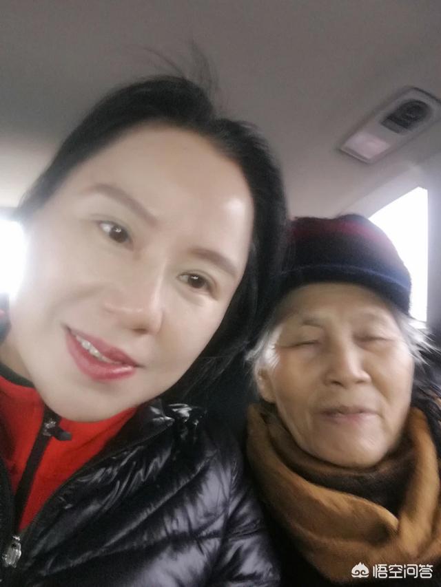 微信<a href=https://maguai.com/list/256-0-0.html target=_blank class=infotextkey>朋友圈</a>如何设置小尾巴(微信<a href=https://maguai.com/list/256-0-0.html target=_blank class=infotextkey>朋友圈</a>小尾巴怎么设置)