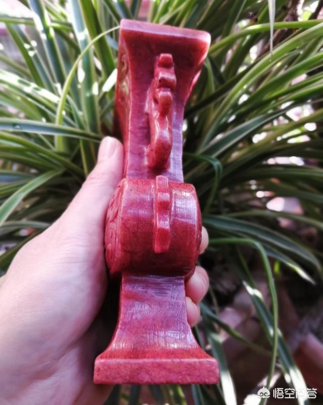 真正的红沁籽料,红沁籽料多少钱一克，价值高吗？