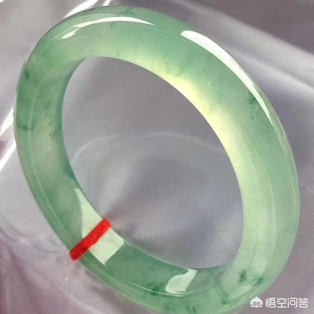 翡翠种类和图解,翡翠的种类那么多，不懂的人如何去鉴别？