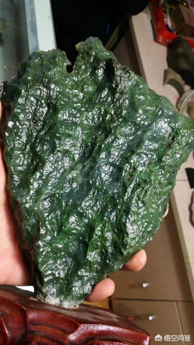 和田玉上什么油好,和田玉经常盘玩，油性会越好吗？