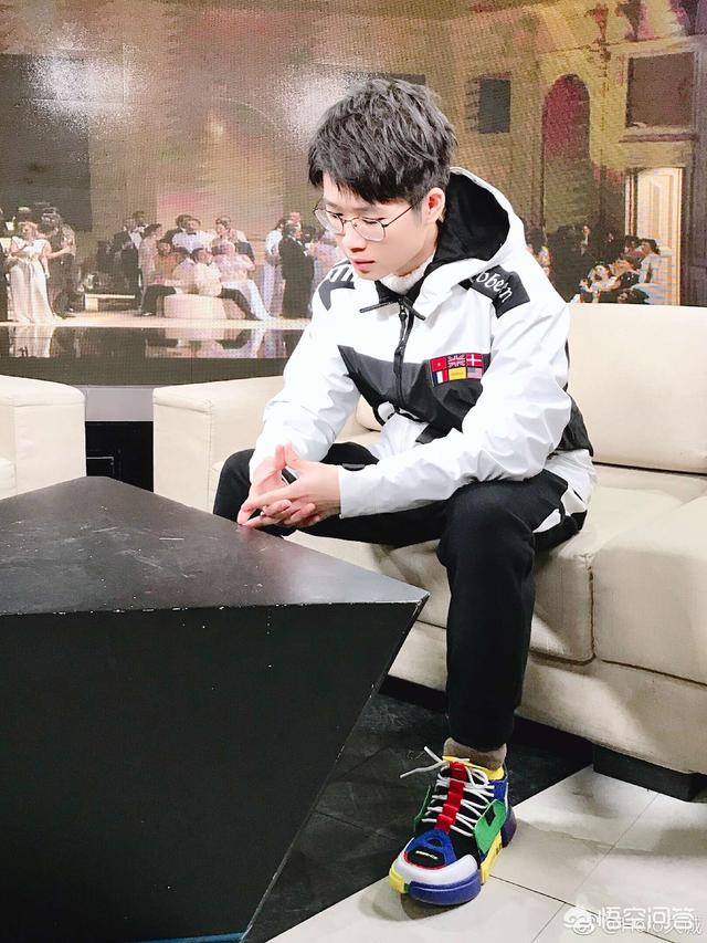 qg末将发博透露首发稳了阵容已定小久诚首战对抗久诚你看好他吗