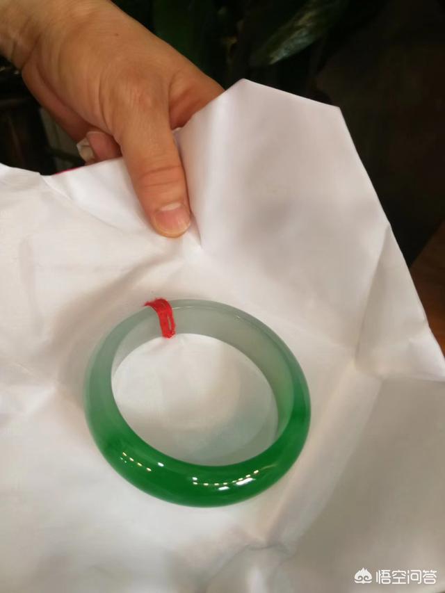 中国玉文化有多少年,中国喜爱翡翠文化历史有多久了？