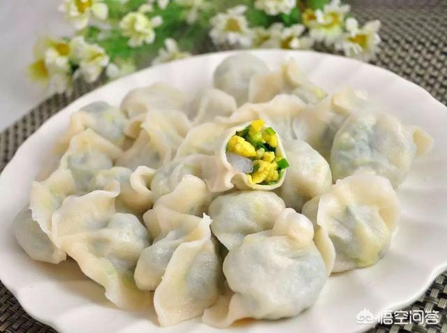 韭菜粉丝鸡蛋饺子馅的做法，早餐店里的韭菜鸡蛋粉条蒸饺馅是怎么做的？