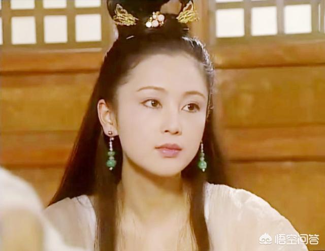 嫦娥的老公是谁啊:《西游记》里的嫦娥到底是谁？她有没有后台？