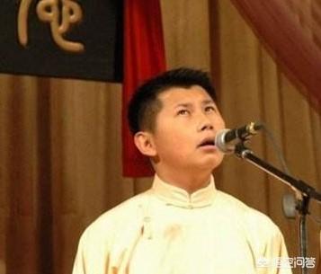 文颐造假:何沄伟遭遇高仿号发布不实言论，你如何评价？