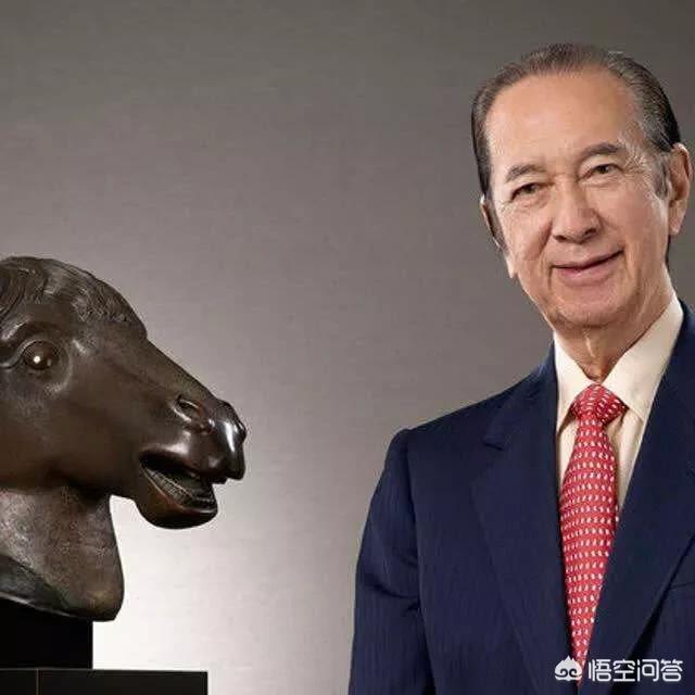 如何评价何鸿燊？