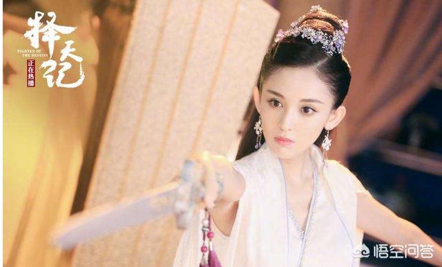 迪丽热巴和古力娜扎:迪丽热巴古力娜扎都红了，同样貌美的新疆小花麦迪娜为何火不起来