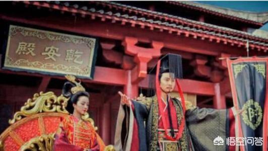 北周时期宇文氏外戚尉迟恭反对杨坚把持朝政,韦孝宽也是宇文皇帝外戚为什么支持杨坚？