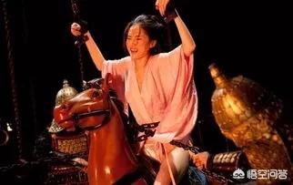 满清十大刑酷刑:据说古代有一种挠脚心的刑罚，这是怎么回事呢
