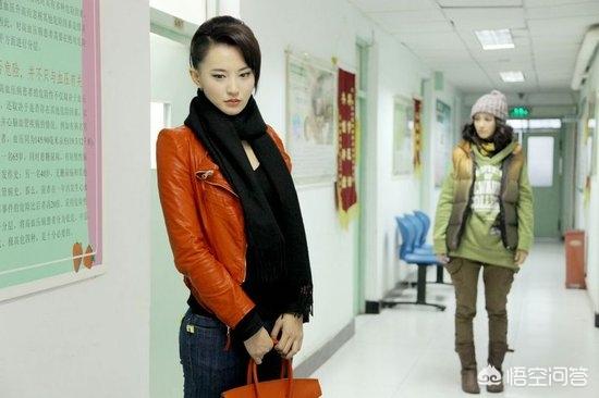 北京爱情故事妩媚:有哪些能够触动你内心甚至照亮你人生的句子，可以拿岀来分享吗
