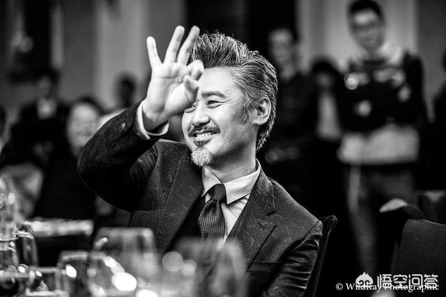 何震亚:吴秀波出轨妻子何震亚却选择原谅，为何频频出现“中国式妻子”