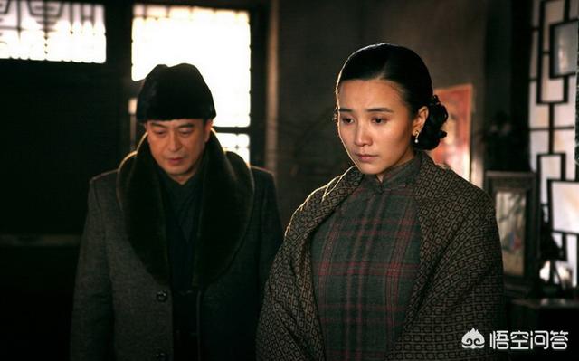 《雪豹》的主角是文章，怎么放着放着就变张若昀了，是换脸了吗？