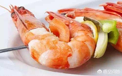 美短公猫发腮是什么意思:为什么要让猫咪发腮，怎样看猫是不是在发腮呢？