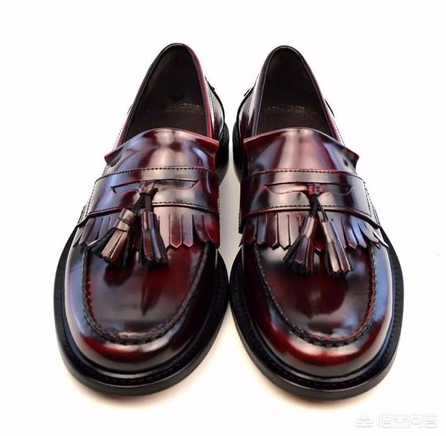 女生不喜欢穿高跟鞋，那么穿西装鞋子要怎么搭配？插图135