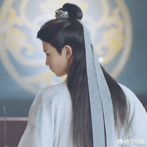 容离:在张逸杰和陈宥维中，你更喜欢谁