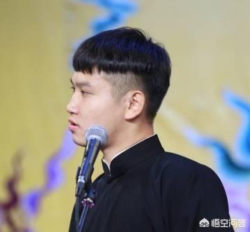 张鹤文曾是德云社优秀捧哏，后成为鹤字科第一个退出的徒弟，现在后悔吗？