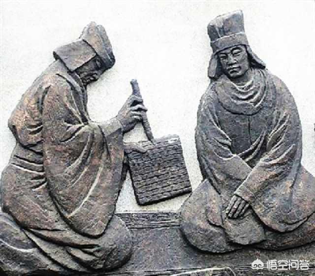 史官不能进后宫是怎么记录后宫历史的？
