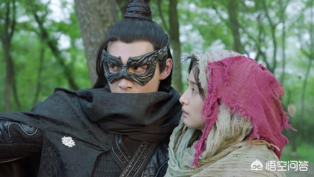 大家都说林依晨在《小女花不弃》中表现开放,具体体现在哪些方面？如何评价？