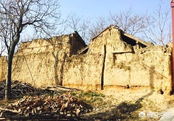 你见过关中人筑墙时用黄土做的“胡基”吗？