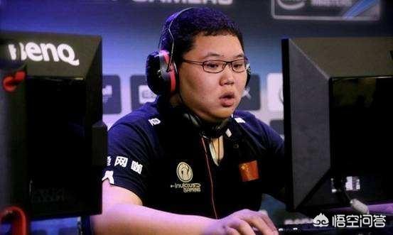 PDD重回直播,粉丝担心人气不在遭斗鱼大主播吊锤？你怎么看？