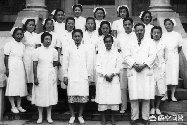 如何看待著名医学家，中国现代妇产科奠基人林巧稚先生的人生？
