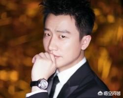 黄轩官宣恋情:为什么这么多导演都会选择黄轩